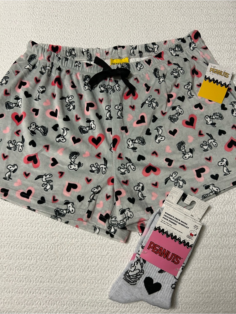 NWT- Snoopy Hearts Lounge / Sleep Shorts & Sock Set